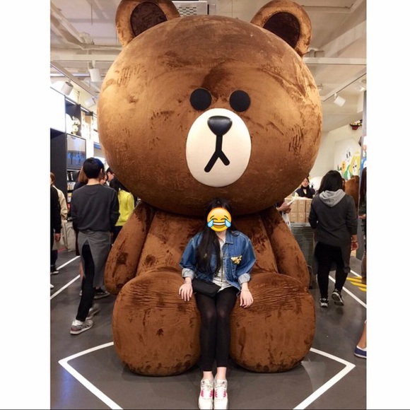 Oversized vintage button collage denim jacket - Picture 5 of 6